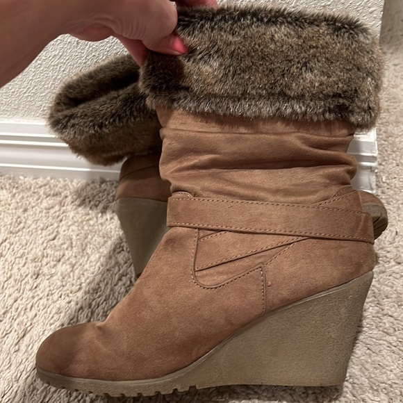 ANA wedges boots 👢 - Picture 8 of 8